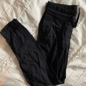 LULULEMON cropped pant